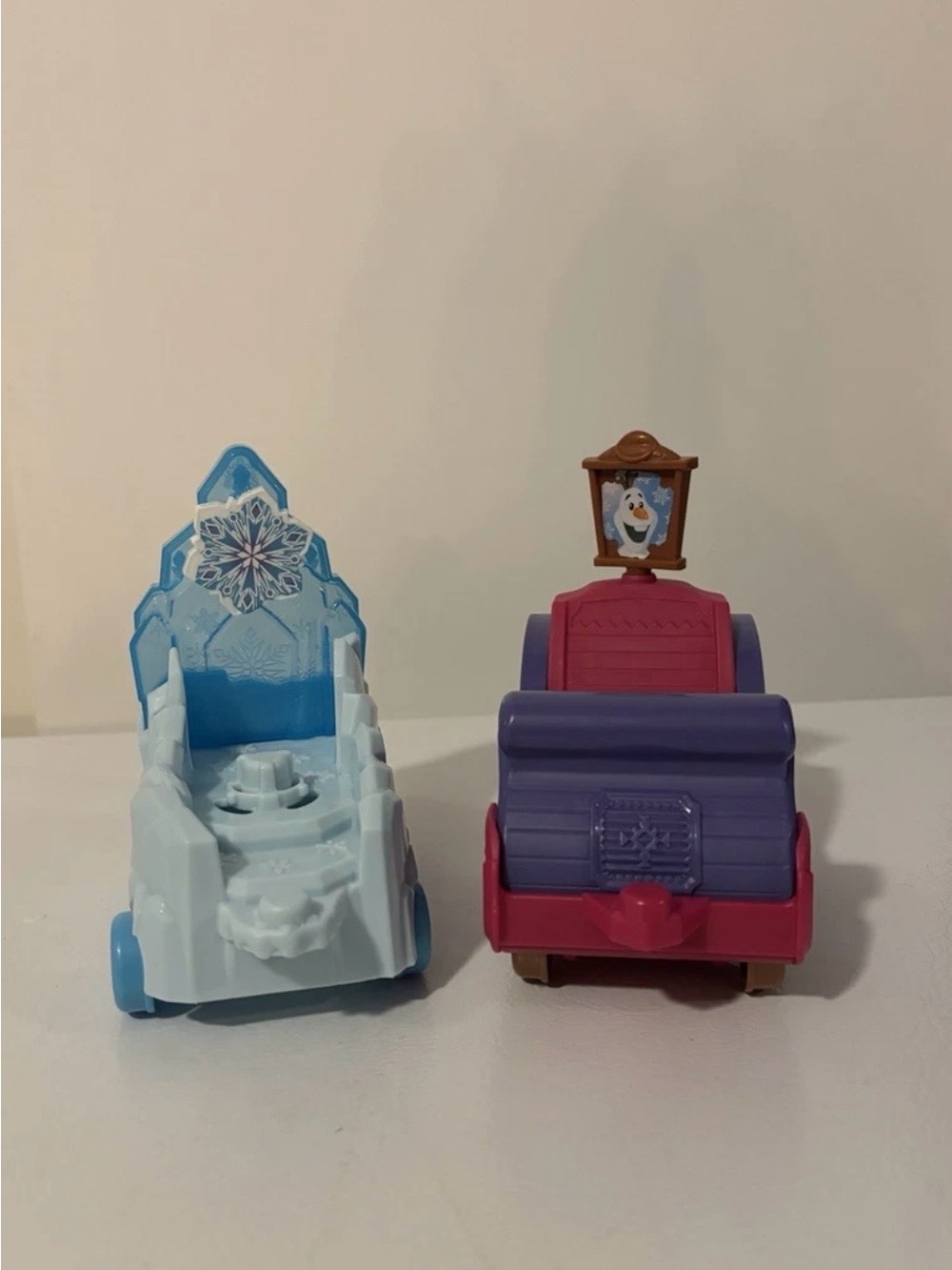 Fisher Price Little People Disney Princess Frozen Elsa Olaf Parade Train Floats